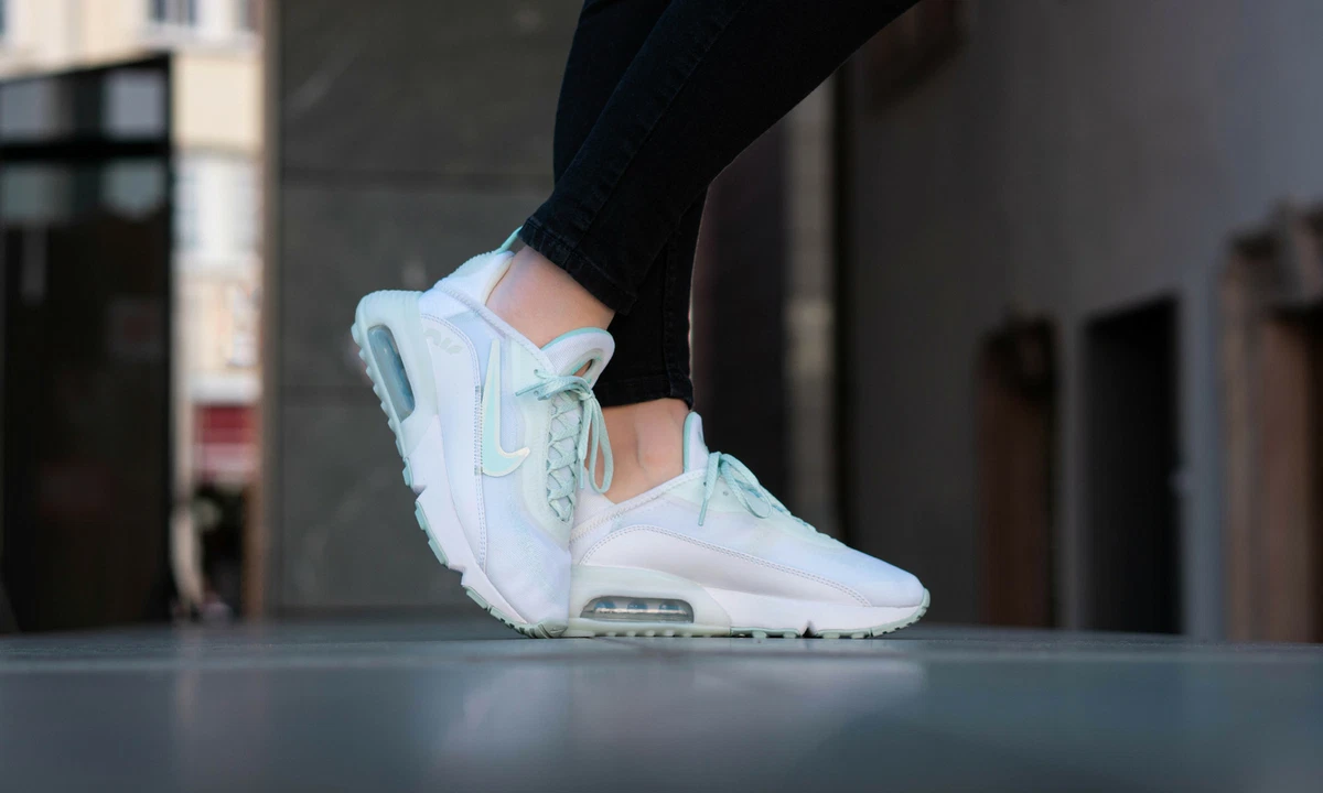 Nike air max shop light blue womens