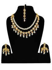 Indian/Pakistani Jewelry Set Pearl Detailed simple White Monalisa Stone Earrings