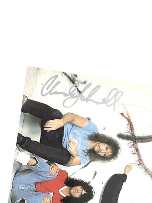 Ronnie James Dio Band Signed Photo Black Sabbath Rainbow Heaven