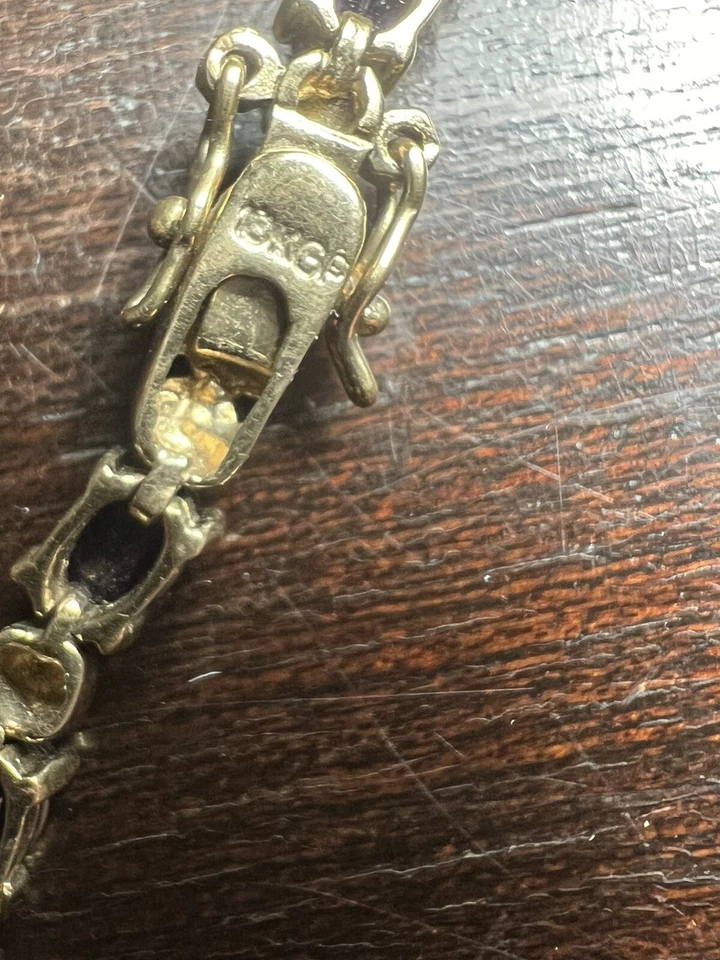 Brazalete de amatista relleno de oro de 18k con diamantes y anillo de moda Foto 2 de 4