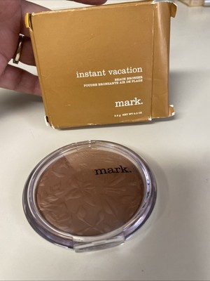 AVON  Instant Vacation  All Over Bronzing Powder Beach Bronzer Beach As Is