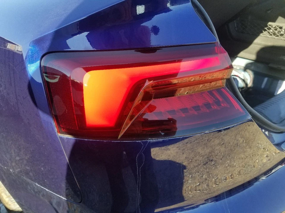 18 2018 AUDI S5 S LINE LUZ TRASERA LUZ CONDUCTOR IZQUIERDO CUPÉ Foto 2 de 4