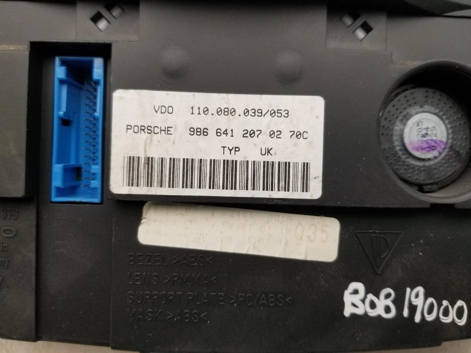 PORSCHE BOXSTER Speedometer Speedo Clock 2.7 986 Instrument Cluster Manual 2002  - Image 2 of 4