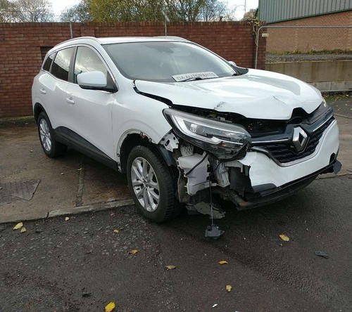 RENAULT KADJAR SAT NAV UNIT DYNAMIQUE NAV DCI 15-22 - Picture 1 of 1