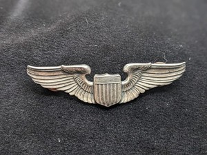 ORIGINAL WW2 US Army Air Force AAF Sterling 3-Inch Pilot Wing Badge Pin