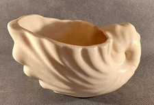 Cream Crackle Glaze Ceramic Seashell Planter Decorative  -  Small Chip on Rim