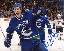 Vancouver Canucks Bo Horvat Signed Autographed 8x10 NHL Photo ACOA #11