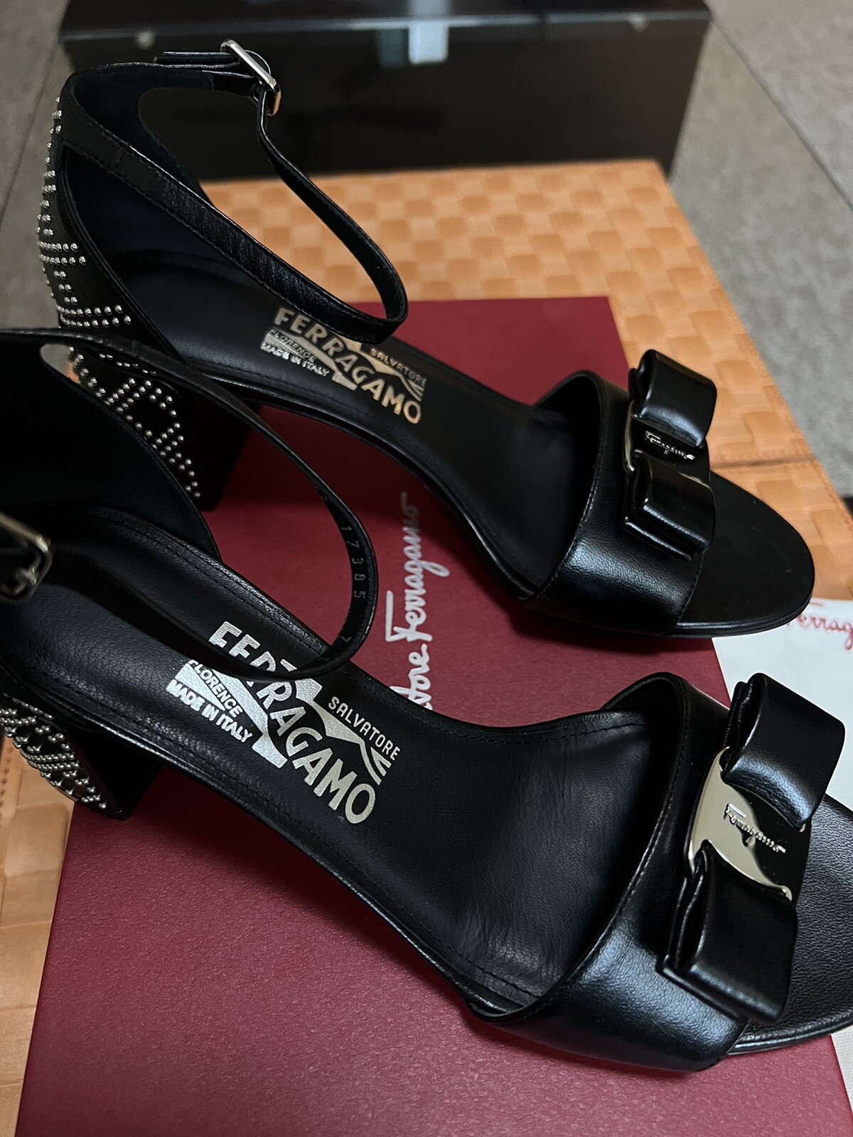 Salvatore Ferragamo Black Gavina Bow Patent Studded  Leather Sandals.Size 7C.NWB