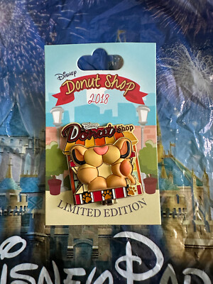 DISNEY WORLD PIN 2018 DONUT SHOP LION KING SIMBA LIMITED EDITION 3000