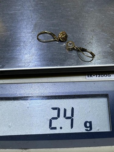 14k Yellow Gold Halo Design Drop Design White Topaz Dangle Earrings 2.4 Grams - Picture 5 of 8