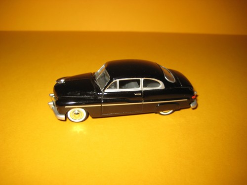 Racing Champions - Ertl - 1:64 - Modellautos zur Auswahl - Model Cars - Bild 159 von 271