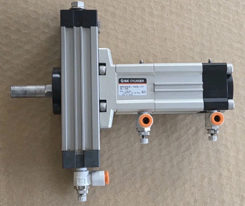 SMC Pneumatic Rotary Actuator MRQB832-10CB-F7 9L-XN please read description