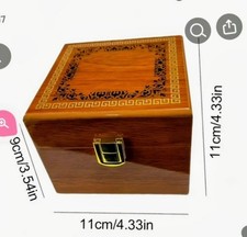 Uhrenbox mit Ornamenten und Kissen OVP Neu mit Verschluss