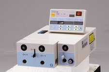 Nidek GYC-1000 Green Laser Photocoagulator comes with case