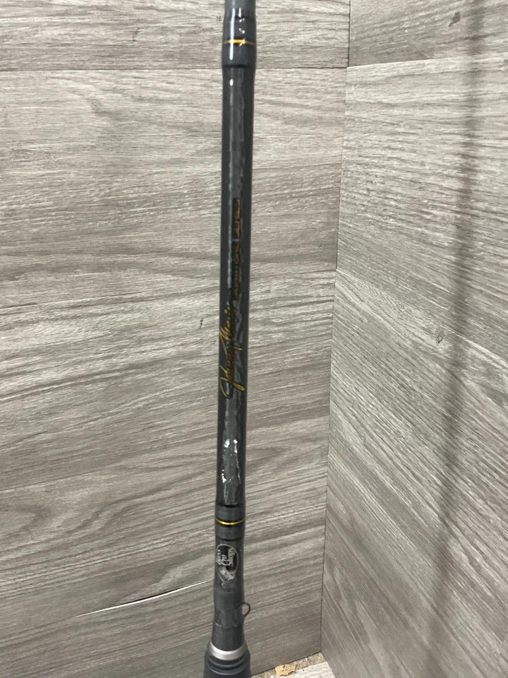 Bass Pro Johnny Morris Signature Series Rod 6'8" medium Heavy JSG68MHT - Image 2 of 4