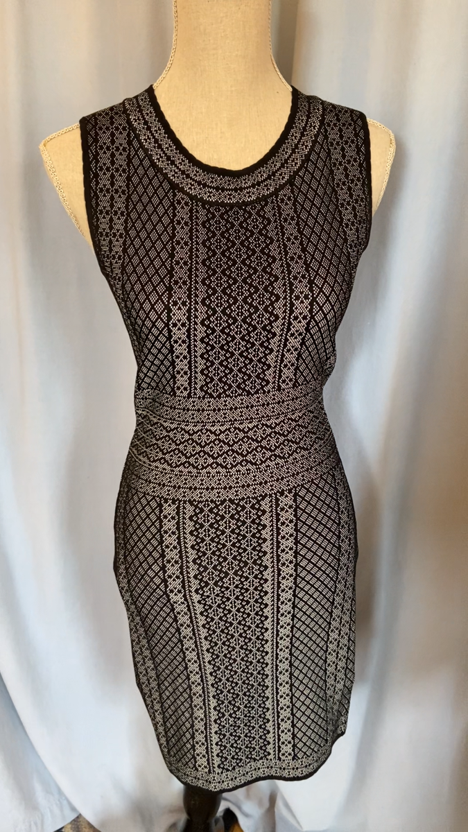 BLACK BODYCON BCBG Dress womens Size S spandex column dress sleeveless