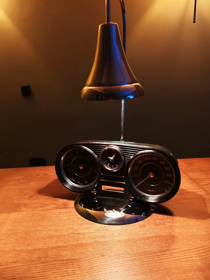 LÁMPARA retro vintage Mercedes-Benz OFICINA ESPECIAL W115/W114 200 220D 230.6 230.4 Foto 4 de 4