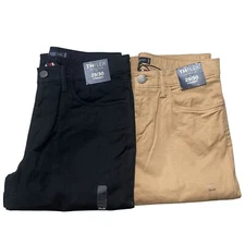 Tommy Hilfiger Men's Regular Fit Straight Leg Stretch Twill Chino Pants 78J7091