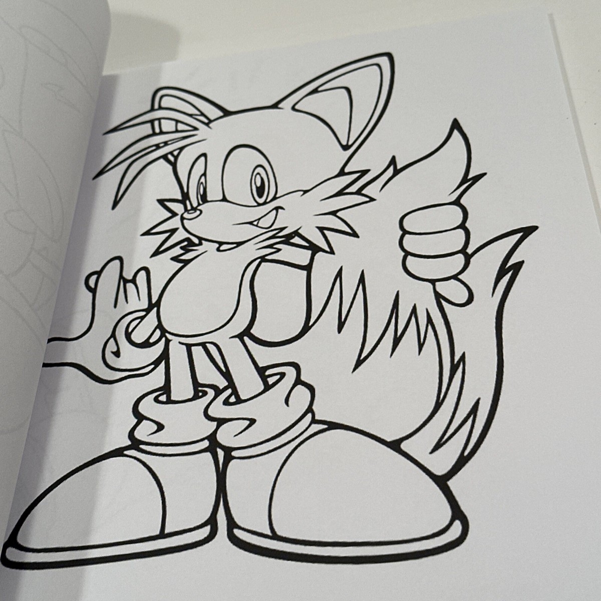 Sonic from Sonic 2 Movie Coloring Pages in 2023  Coloring pages, Coloring  book pages, Coloring books