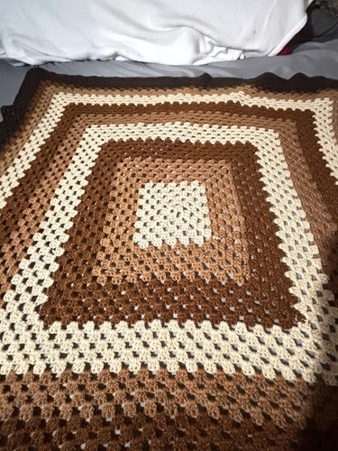 Granny Square Crochet Afghan Blanket Vintage 50”x45” - Picture 3 of 11