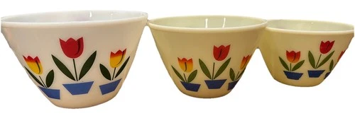 1940s Vintage FIRE KING Tulip Mixing/Nesting Bowls by Anchor Hocking Set of 3