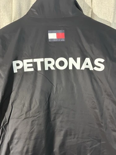 Mercedes-AMG Motorsport Petronas Full Zip F1 Team Softshell Puffer Jacket XXL image 12