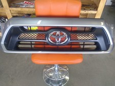 2012-2015 Tacoma Grille Silver Sky Metallic |...