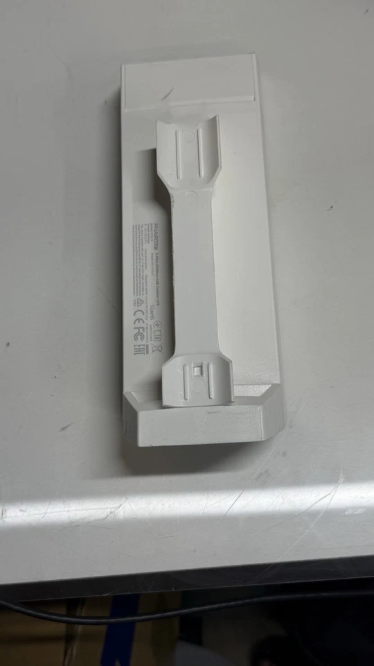 TP-Link CPE210 | 2.4GHz High Power 300Mbps Wireless Outdoor Access Point / CPE - Image 4 of 4