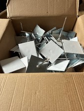 self adhesive hangers for temporary insulations on smooth surfaces 