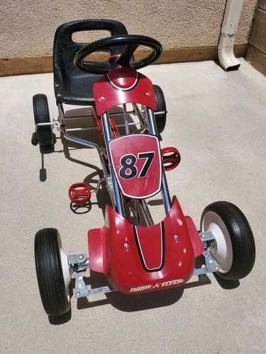 Radio Flyer Pedal Racer - Picture 13 of 14