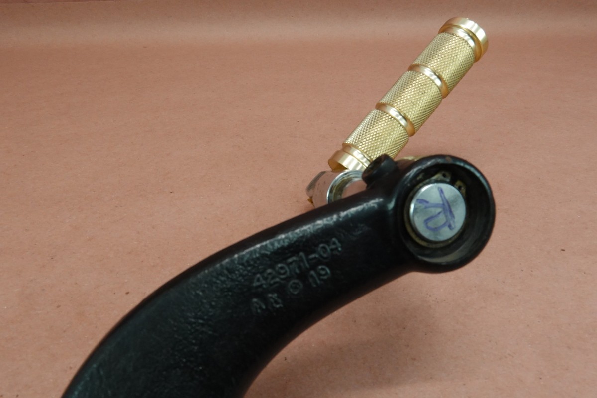 2007-2012 Harley Sportster Nightster 1200 XL1200N Right Front Foot