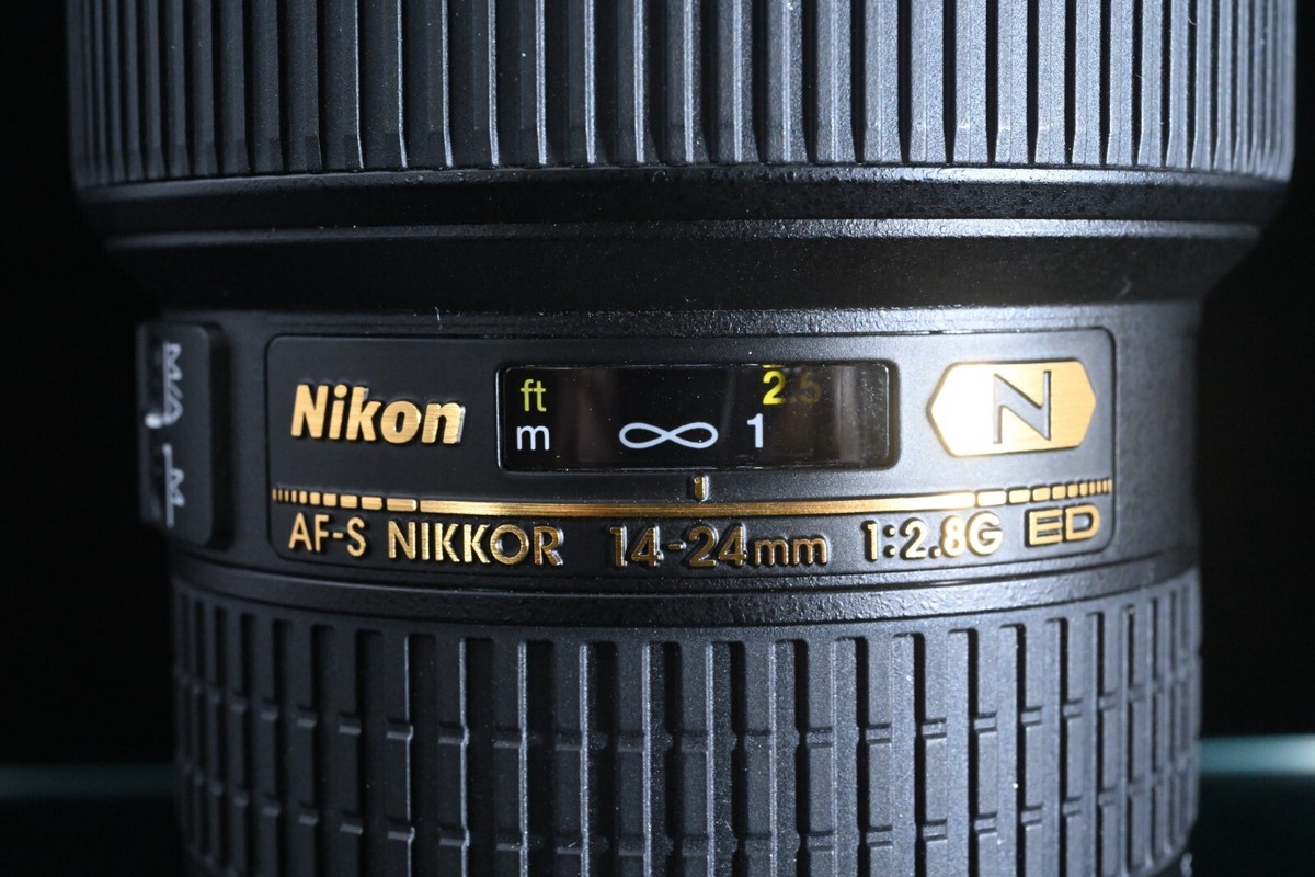 Nikon Af-s Nikkor 14-24mm F2.8g Ed Nano Crystal Coat Lens [MINT