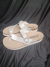 Women's Mephisto "Helen" Sandals Size 42 - Silver - Cork New Without Box