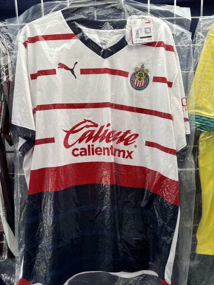 Puma Chivas de Guadalajara Authentic Men's Home jersey 23/24