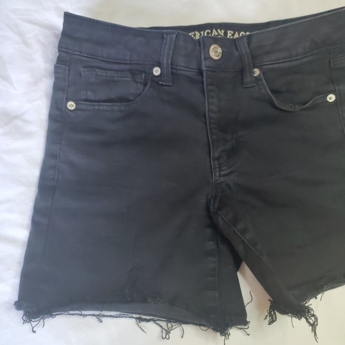American Eagle Black Midi Frayed Hem Denim Shorts Womens 8 Next Level Stretch X - Picture 2 of 17
