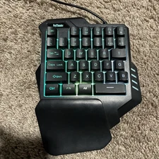 RedThunder G30 One Handed Gaming Keyboard RGB Backlit 35 Keys Portable Black USB