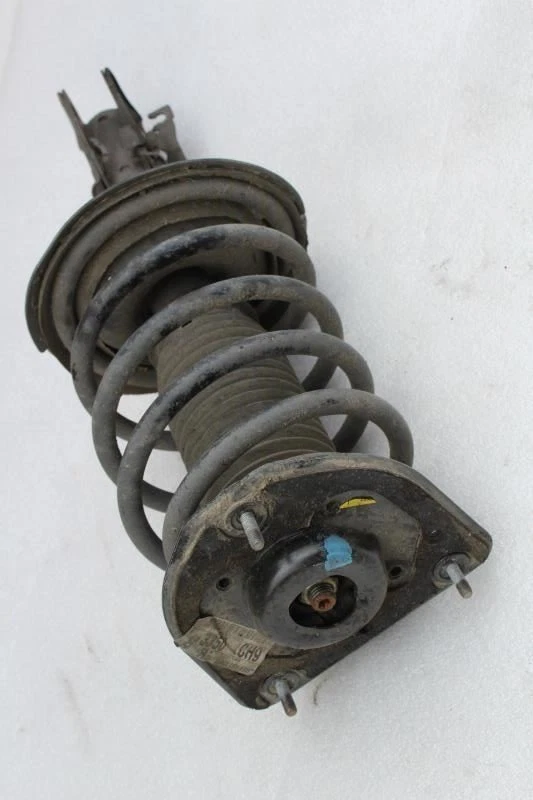 1998 BUICK LESABRE RIGHT PASSENGER SIDE FRONT STRUT SPRING 1503350 - Image 2 of 4