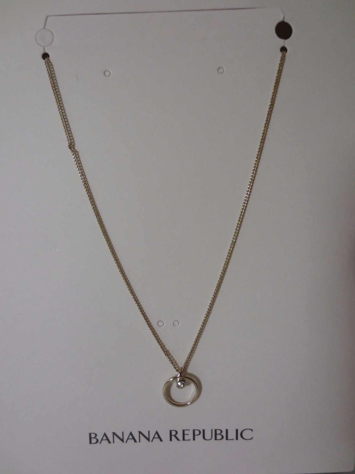 Banana Republic Circle Pave Pendant Necklace NWT $50.00