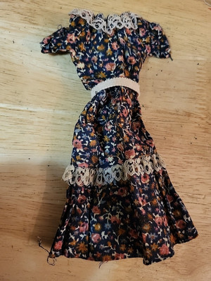 Vintage Marx Sindy Springtime Dress 1981 Lace Floral 44742 For 12'' Doll