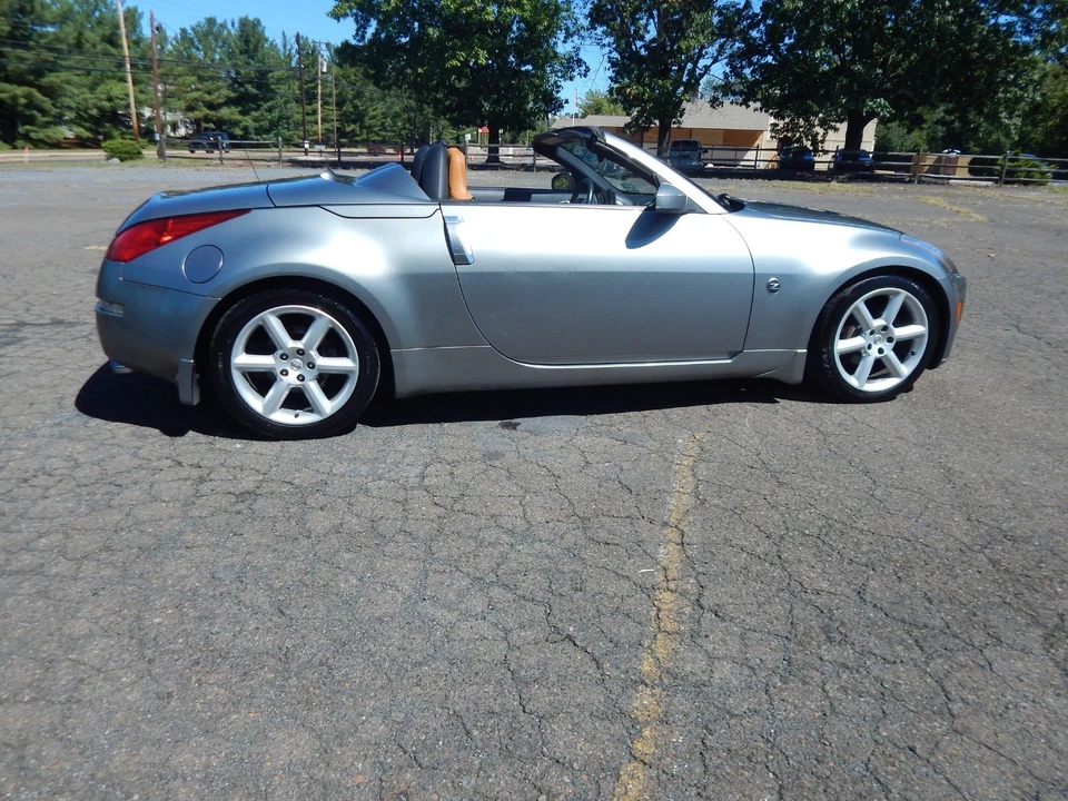 Nissan 350Z Touring 2004 - Imagem 3 de 4