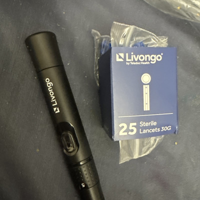Livongo Connected Blood Glucose Lancing Device original and you never used +25L