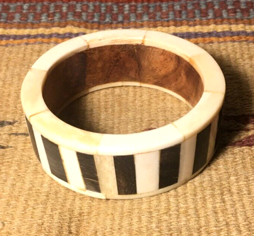 Vintage Horn & Bone Bangle Bracelet Brown Creme Colored Made In India - Picture 4 of 5
