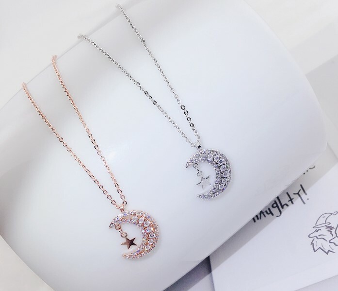 18K Gold Round Cubic Zirconia Star Moon Pendant Necklace