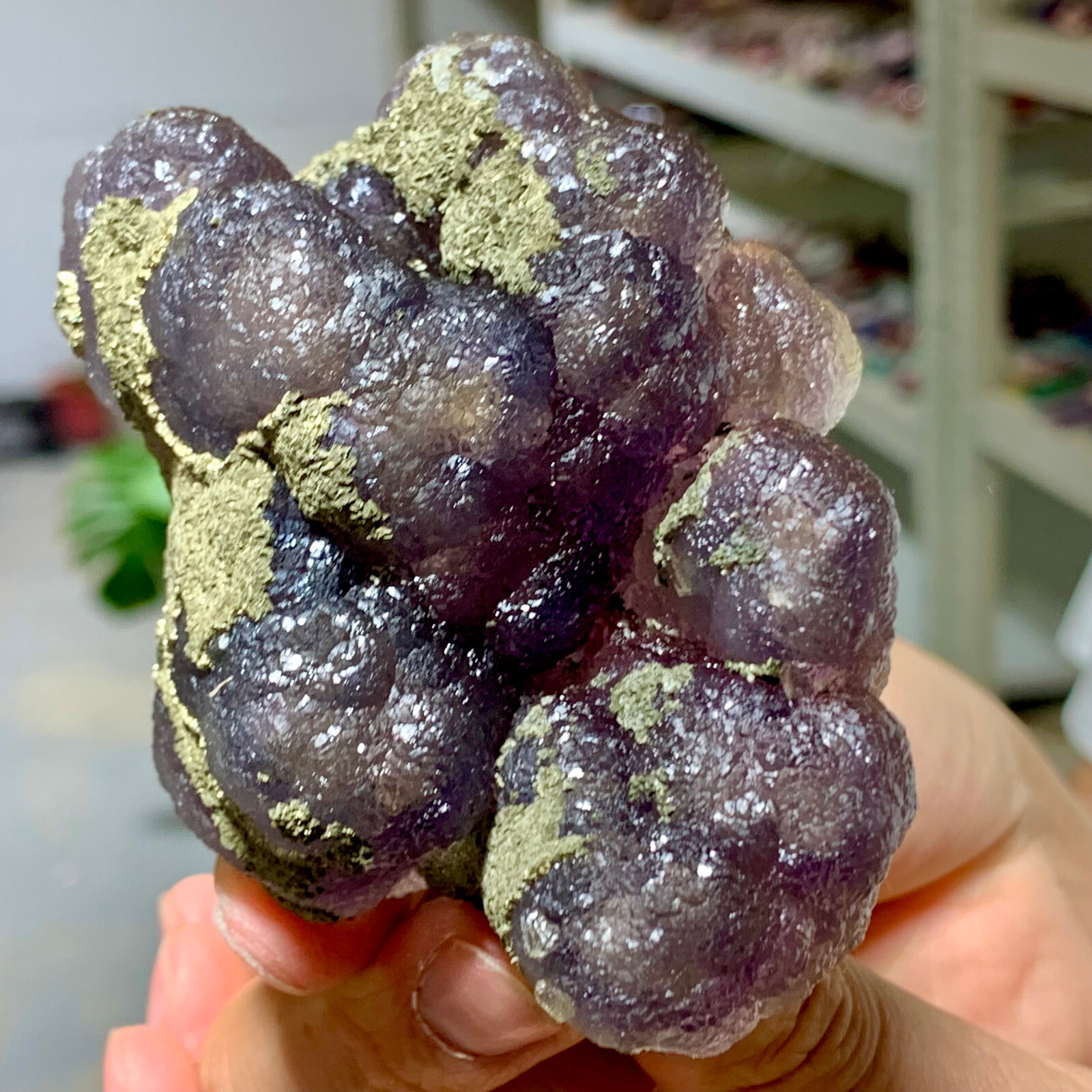 316G Natural Purple Cubic Fluorite with Chalcopyrite Crystal Specimen from China
