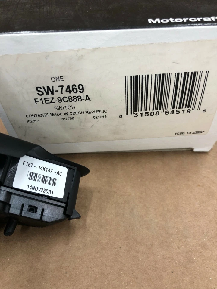NUEVO INTERRUPTOR DE RADIO VOLANTE MOTORCRAFT SW-7469 PARA FORD FOCUS 2015-2018 1,0 L Foto 4 de 4
