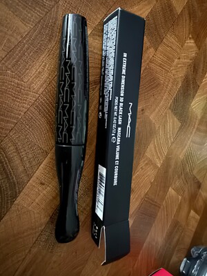MAC In Extreme Dimension 3D Black Lash / MAC Mascara