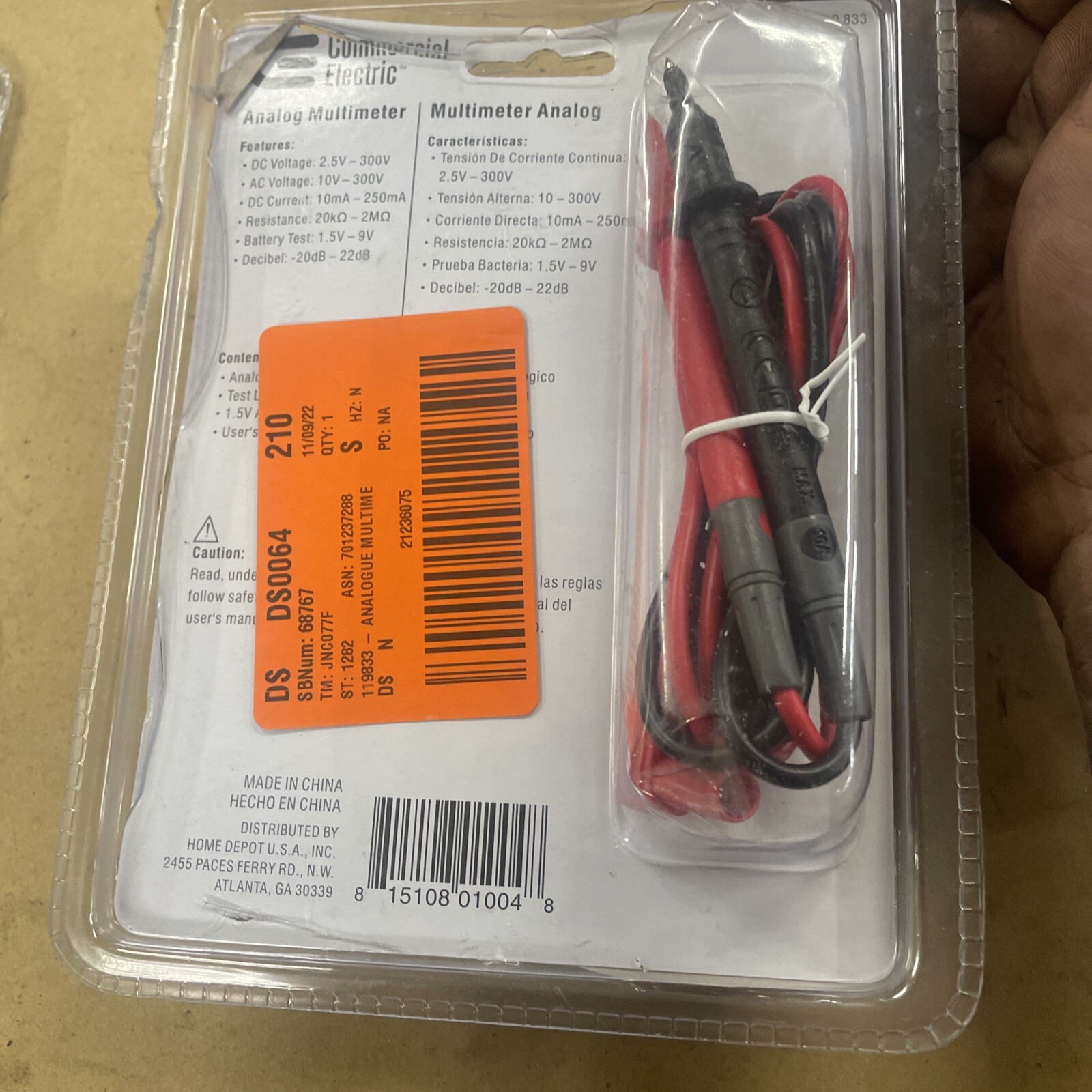 Commercial Electric M1015B Series Digital AC/DC Auto/Manual Multimeter