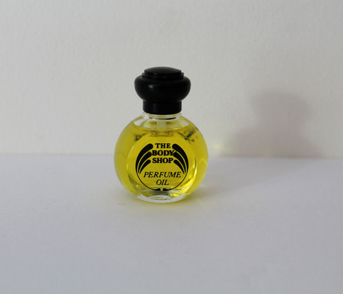 Body Shop Vintage Satsuma Perfume Oil 1oz Black Cap (90-95% Full) - Picture 1 of 4