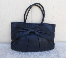 RED VALENTINO Black Leather Bow BAG