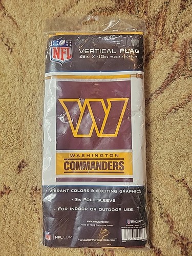 WASHINGTON COMMANDERS GARDEN FLAG FROM WINCRAFT 28"x40" - Picture 1 of 3